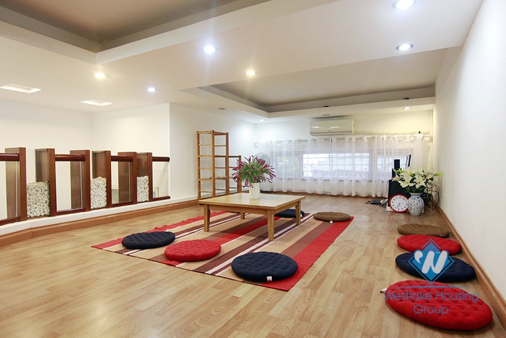 Lovely house with court yard and roof terrace for rent in Tay Ho, Hanoi